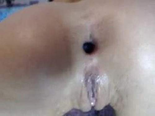Webcam anorexic blonde with tail and gaping ass