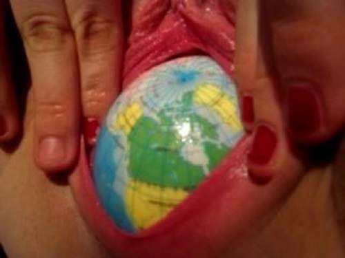 Globe penetrated fully into sweet pussy