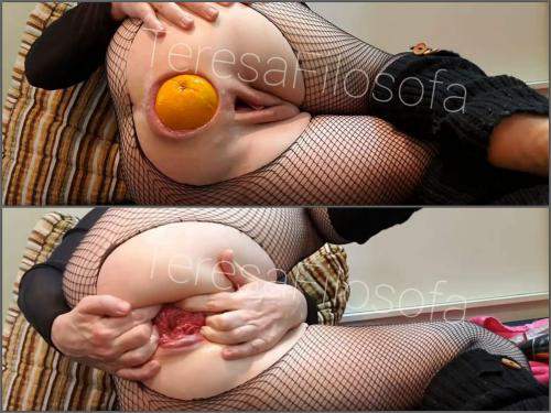Anal fisting – TeresaFilosofa giant orange and fist insertion in ruined anal rosebutt