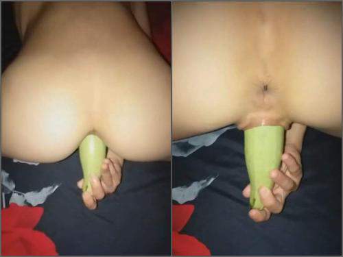 Free Porn Vegetables Amateur Zucchini Fully Penetration In Pussy M