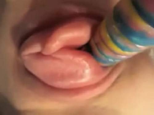Pussy pumping – Fetish amateur pumped pussy ice cream penetration