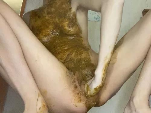 Scat fisting – Webcam p00girl some vomit and a lot of sting on the body, fisting