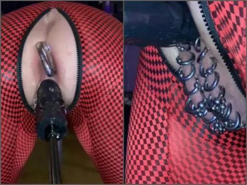 Fuckmachine penetration – Sexy BDSM wife Piercing sletje Fuckmachine bondage part 2
